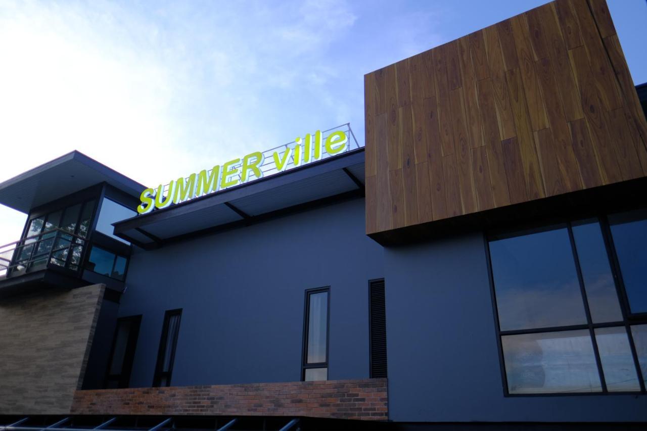 Hotel Summerville 마잘렝카 외부 사진