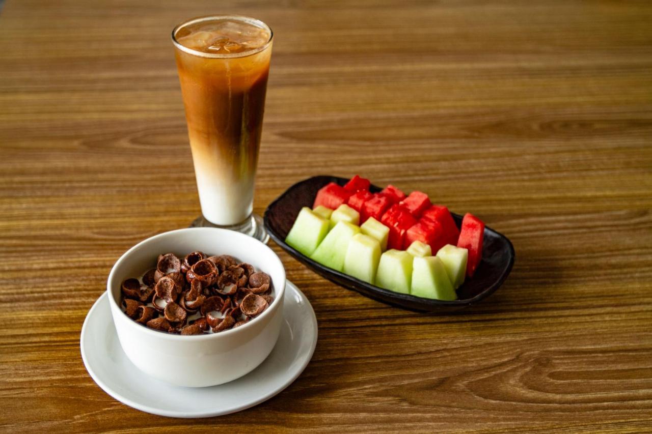 Hotel Summerville 마잘렝카 외부 사진