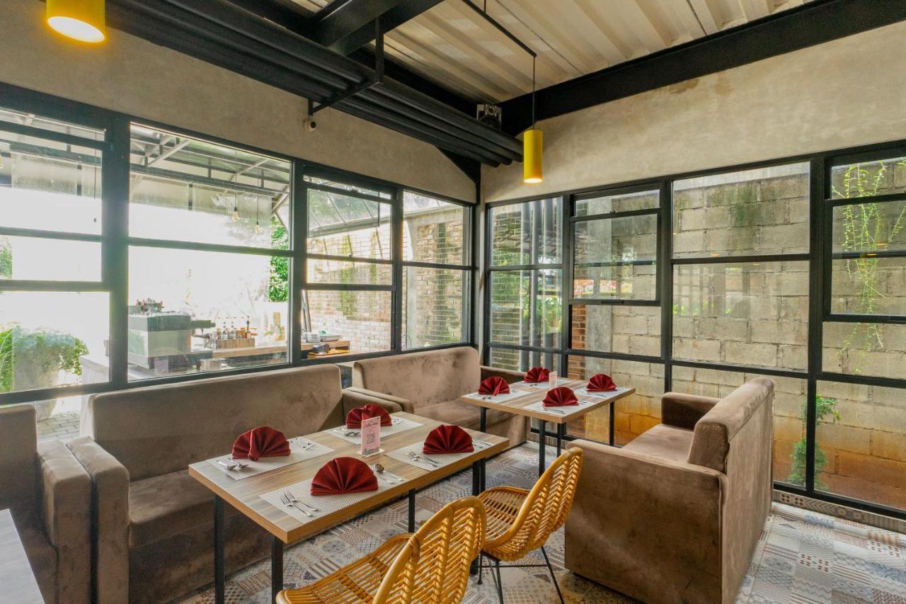 Hotel Summerville 마잘렝카 외부 사진