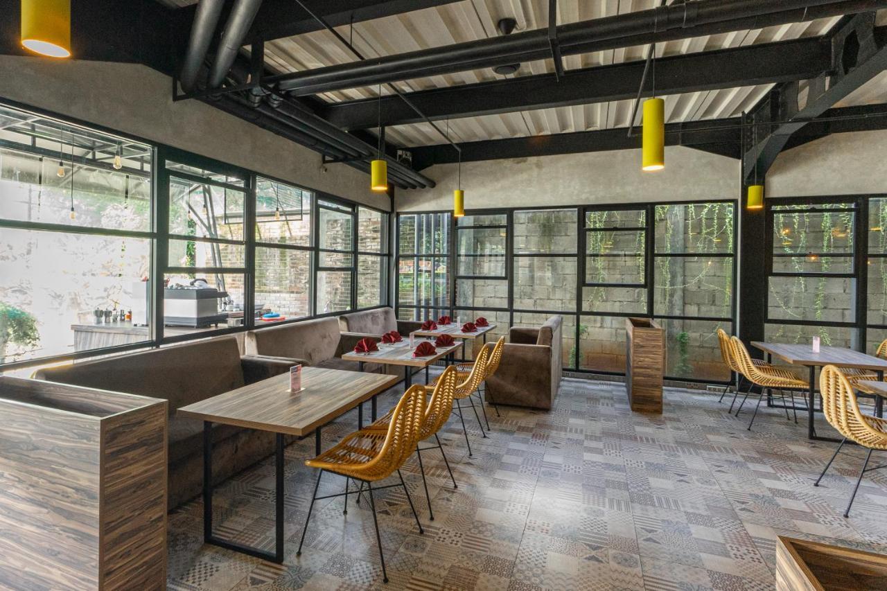 Hotel Summerville 마잘렝카 외부 사진