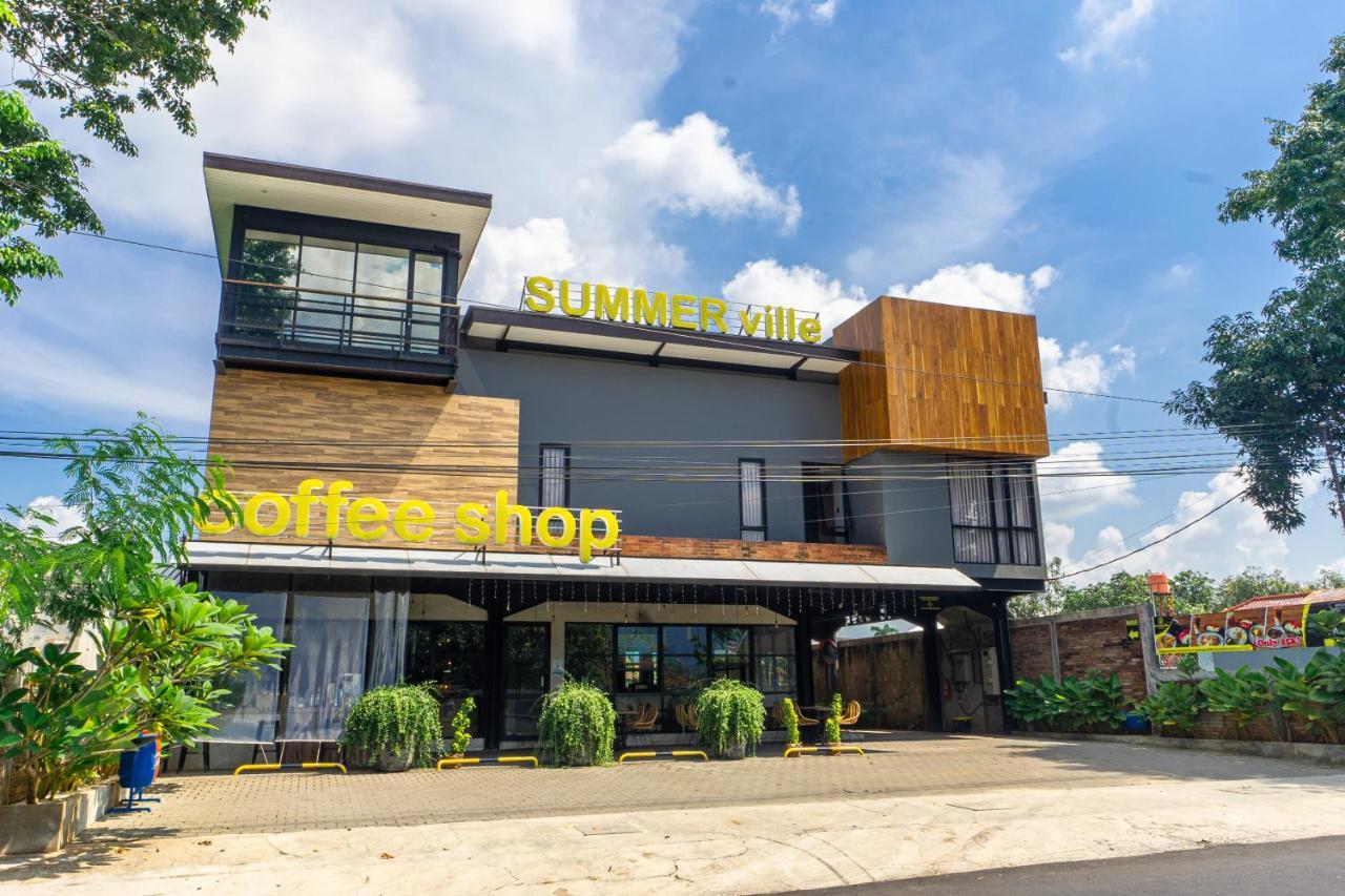 Hotel Summerville 마잘렝카 외부 사진