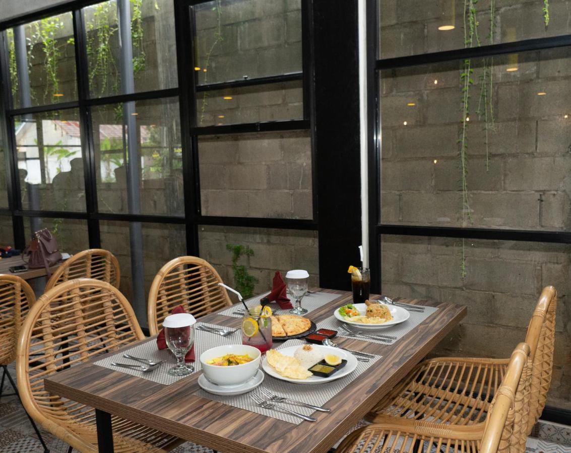 Hotel Summerville 마잘렝카 외부 사진