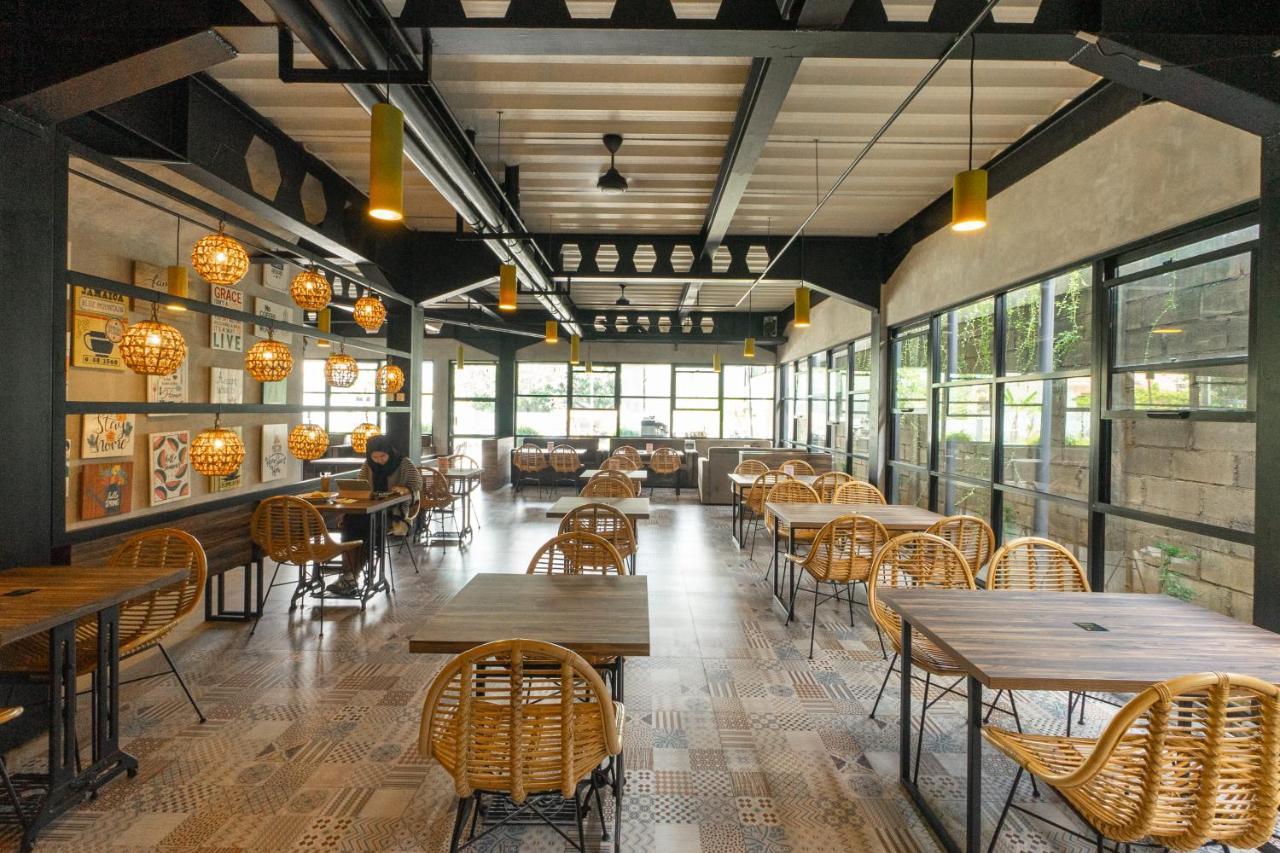 Hotel Summerville 마잘렝카 외부 사진