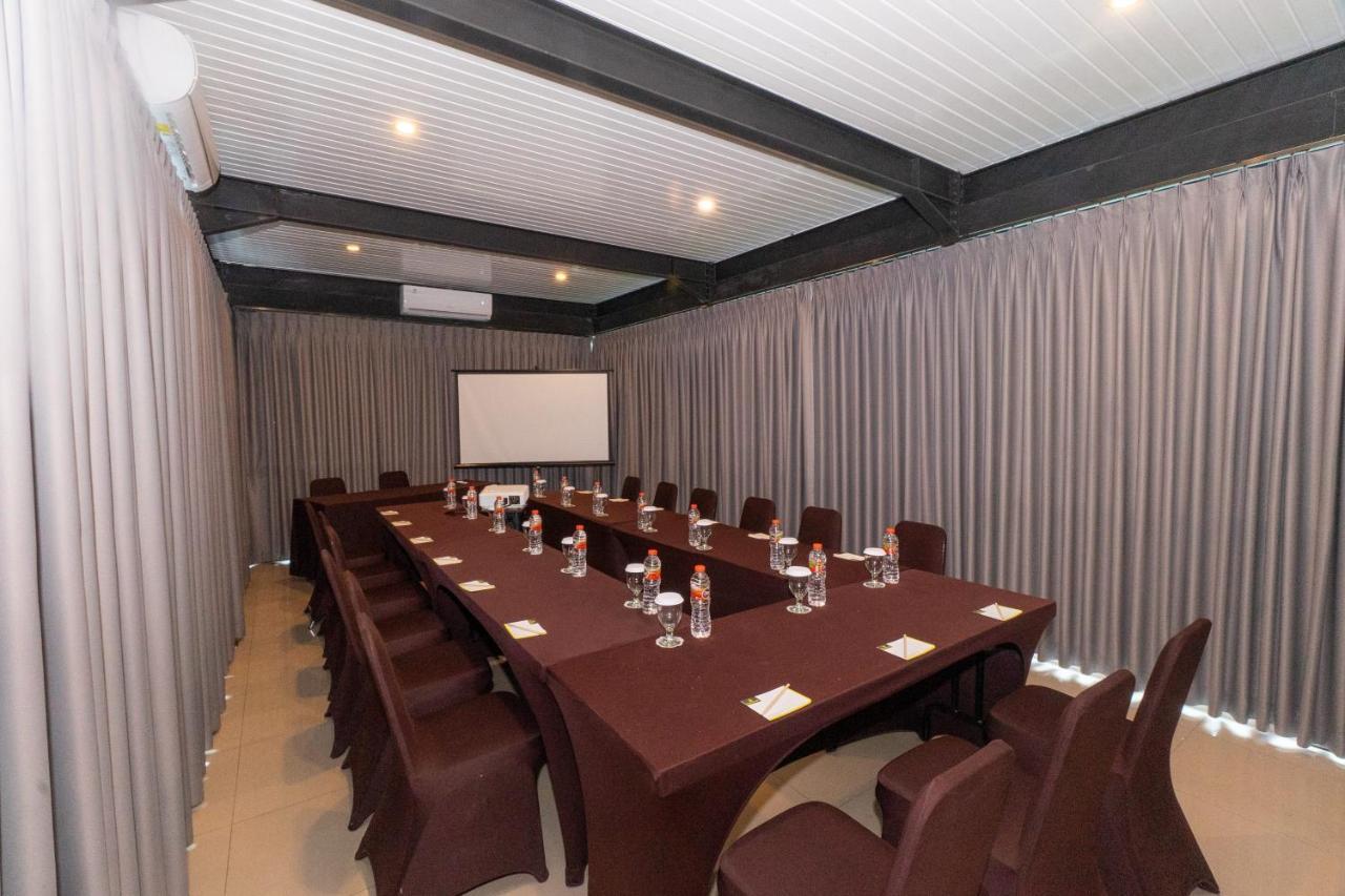Hotel Summerville 마잘렝카 외부 사진